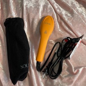 Soliel heat brush